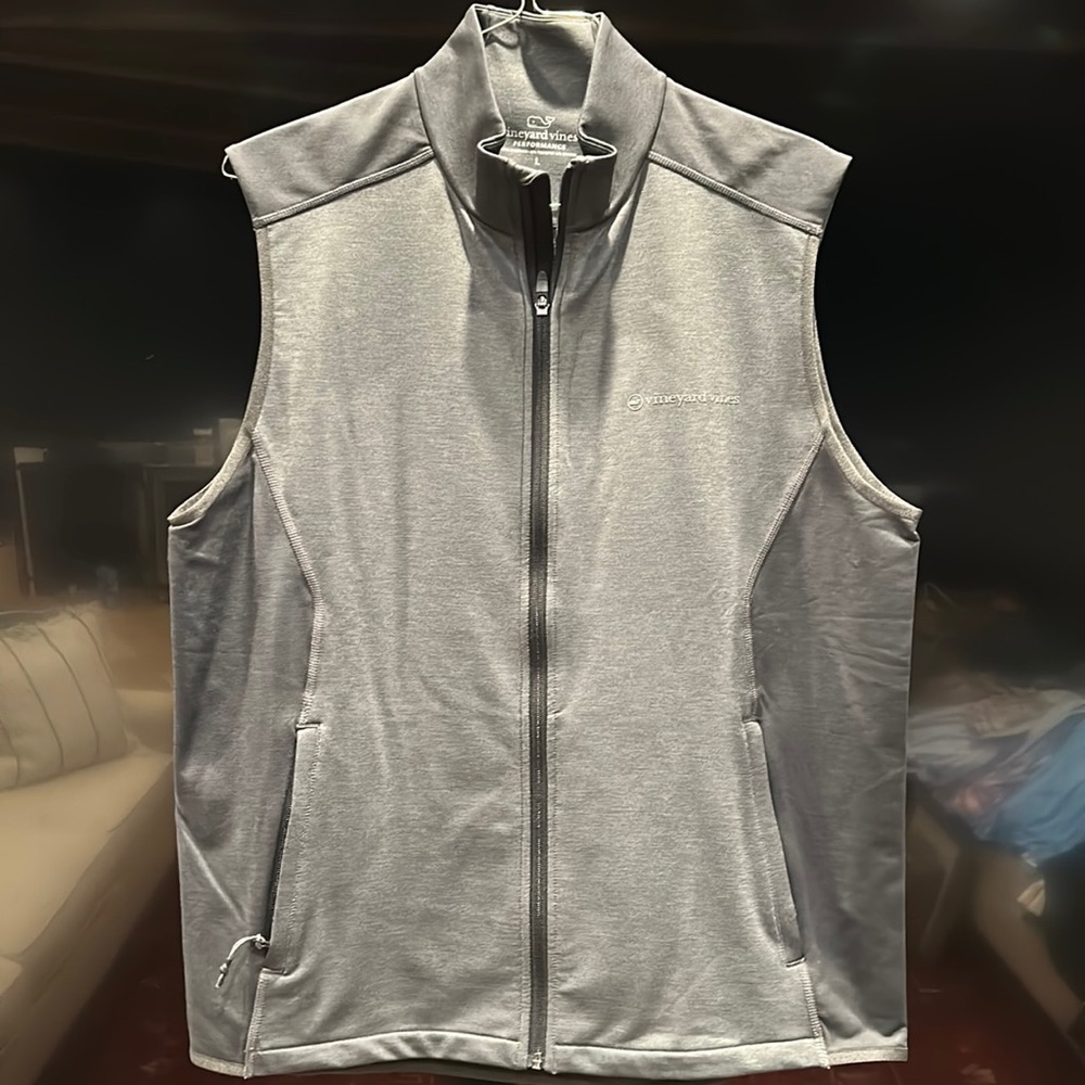 Men’s Vineyard Vines Gray Performance Vest